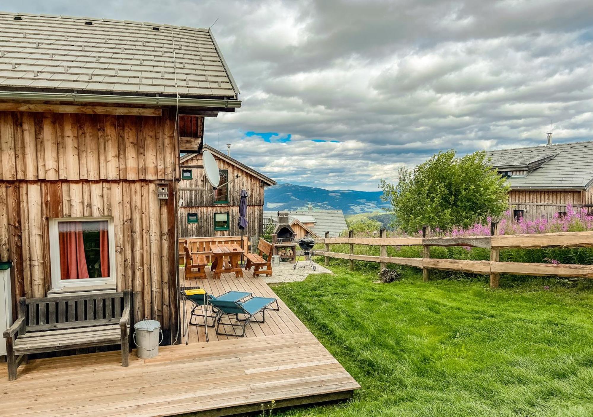 1a Nest - Grillen, Wandern, Panorama Sauna! Chalet